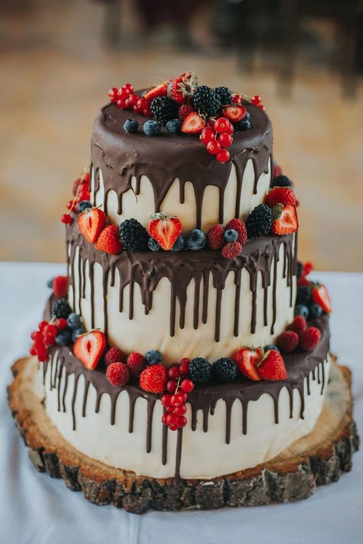 Rustic Berry Tier Cake