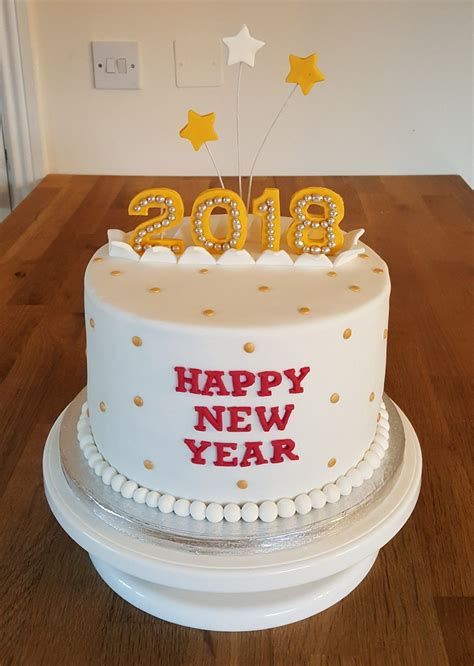 Starry New Year Cake